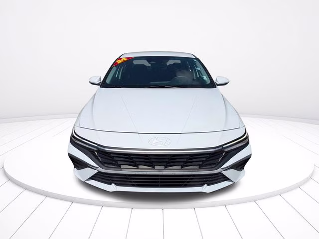 2024 Serenity White Hyundai Elantra SEL FWD Sedan