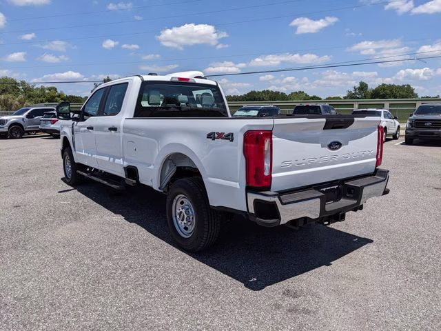 2026 Oxford White Ford Super Duty F-250 SRW 4X4 Truck