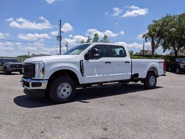 2026 Oxford White Ford Super Duty F-250 SRW 4X4 Truck