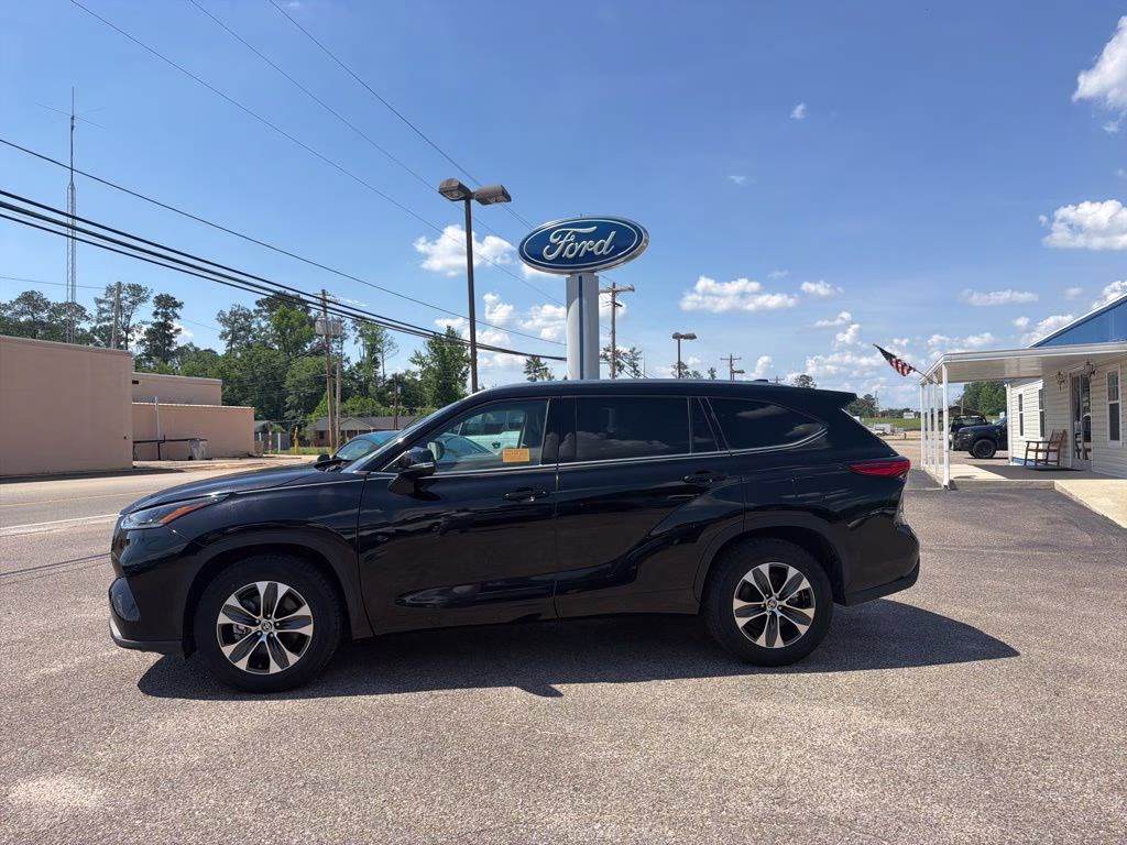 2021 Toyota Highlander