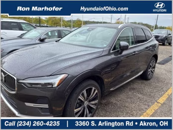 2022 Platinum Gray Metallic Volvo XC60 B5 Inscription FWD SUV