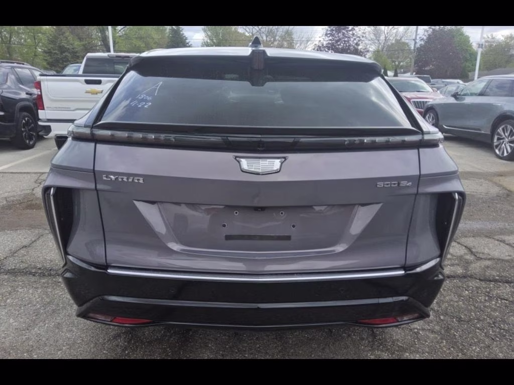 2025 Celestial Metallic Cadillac LYRIQ Luxury RWD SUV