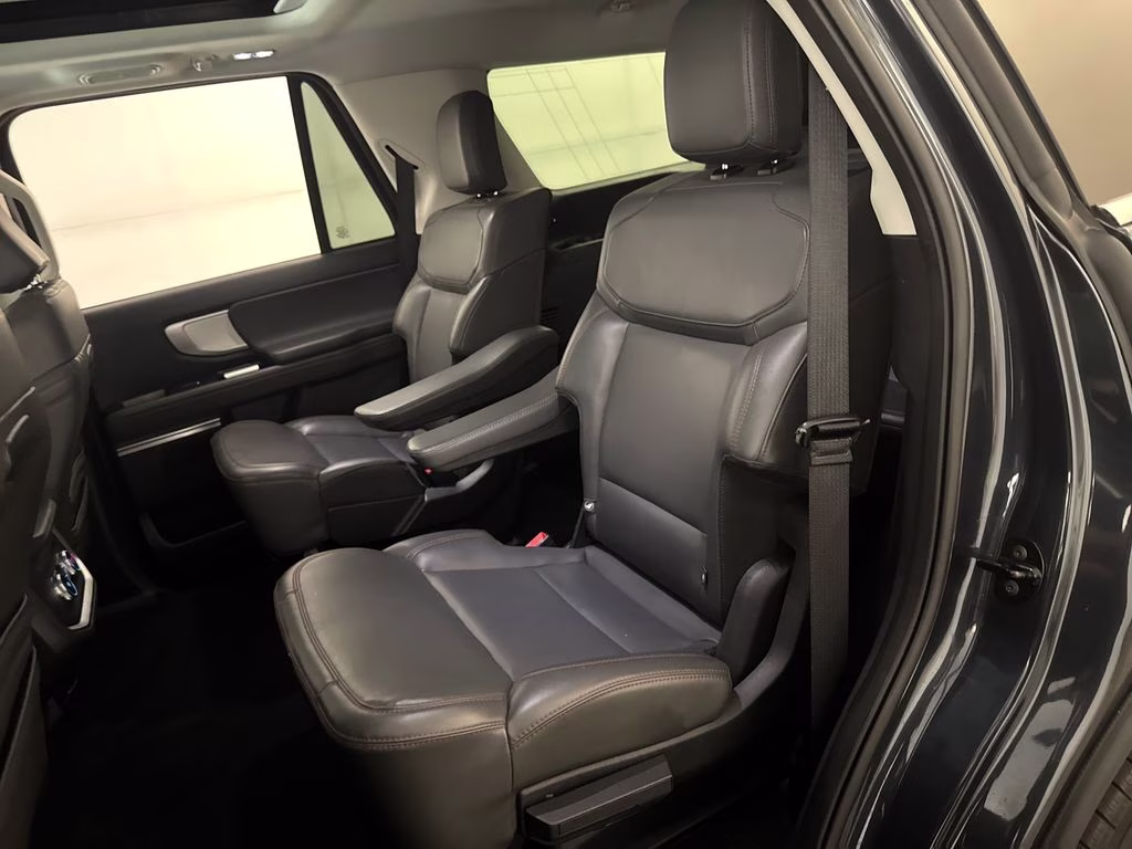 2025 Stone Blue Metallic Ford Expedition Active RWD SUV
