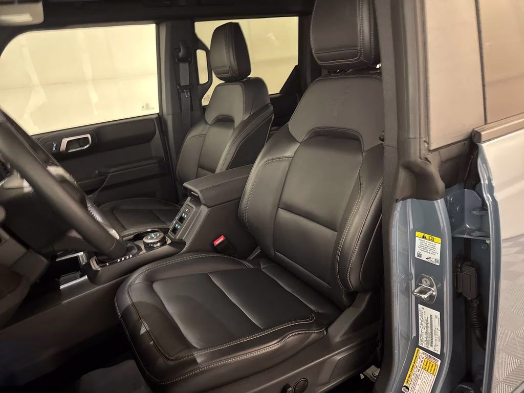 2025 Azure Gray Metallic Ford Bronco Badlands 4X4 SUV