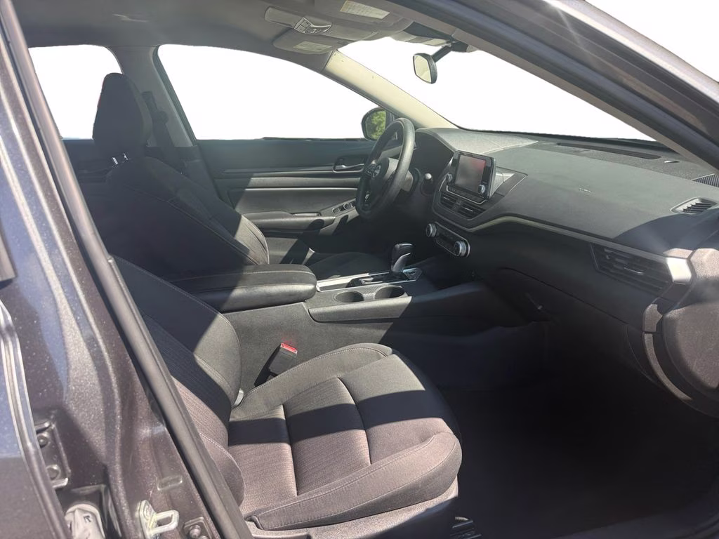 2023 Gun Metallic Nissan Altima 2.5 S FWD Sedan