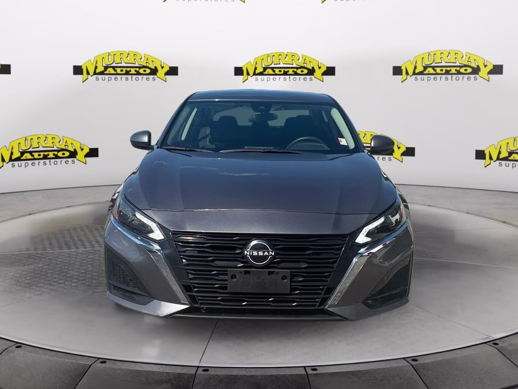 2023 Gun Metallic Nissan Altima 2.5 S FWD Sedan
