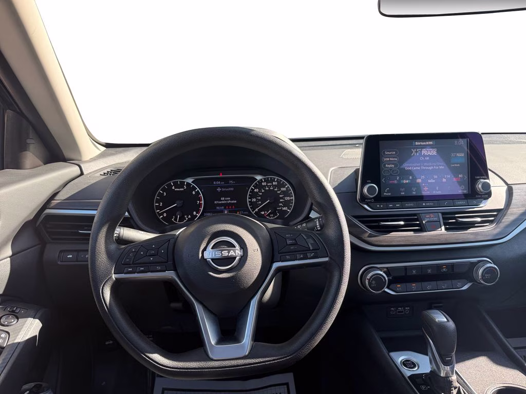 2025 Super Black Clearcoat Nissan Altima 2.5 SV FWD Sedan