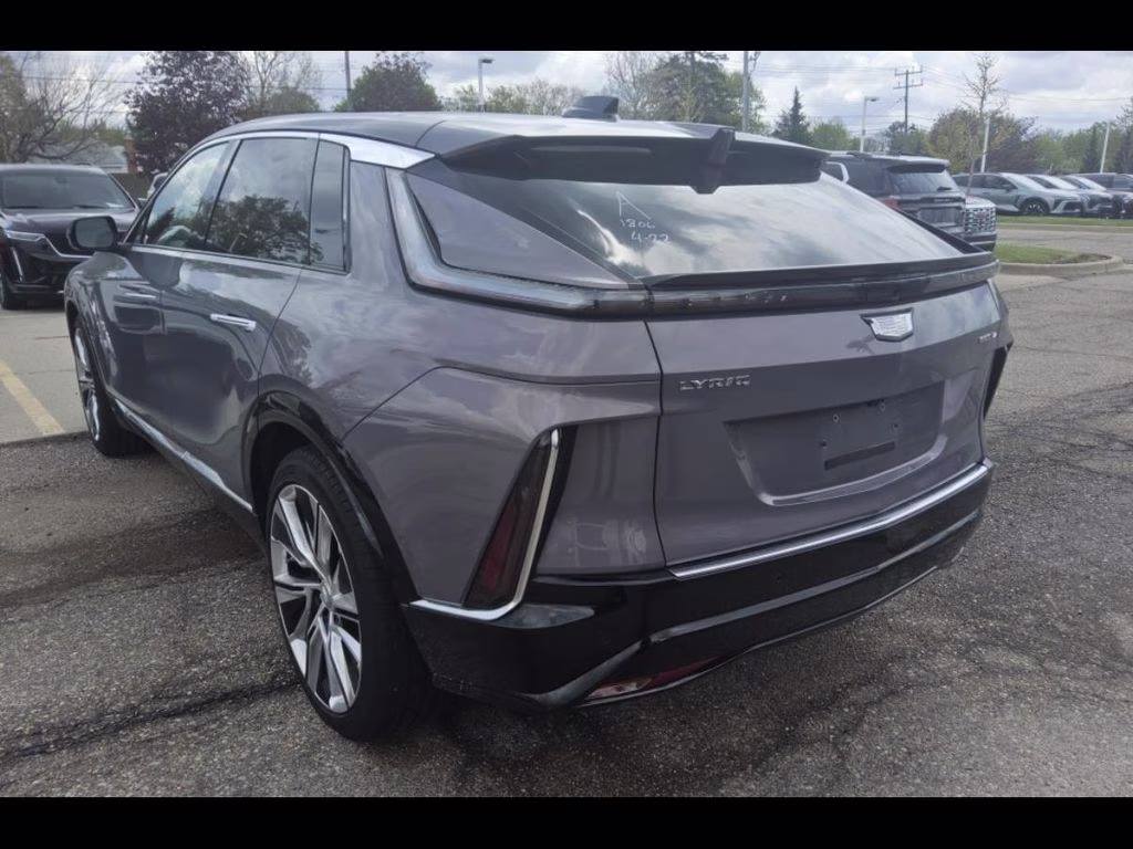 2025 Celestial Metallic Cadillac LYRIQ Luxury RWD SUV