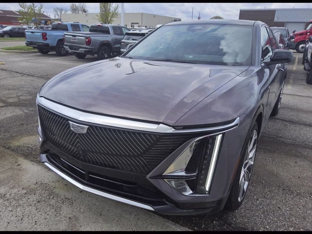 2025 Celestial Metallic Cadillac LYRIQ Luxury RWD SUV
