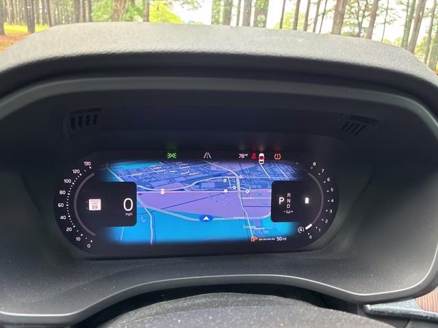 2023 Gray Metallic Volvo XC60 B5 Plus Dark Theme FWD SUV
