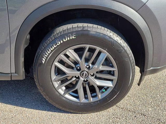 2023 Gun Metallic Nissan Rogue S FWD SUV
