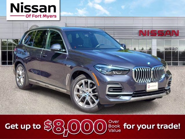 2022 Arctic Gray Metallic BMW X5 xDrive45e AWD SUV