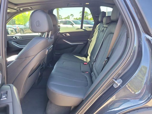 2022 Arctic Gray Metallic BMW X5 xDrive45e AWD SUV