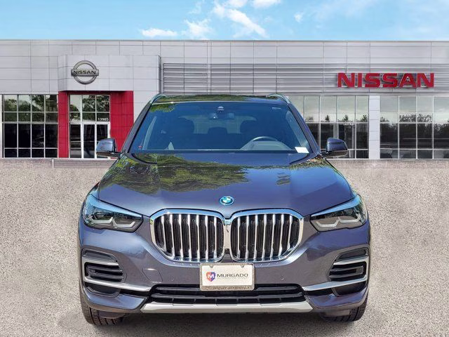 2022 Arctic Gray Metallic BMW X5 xDrive45e AWD SUV