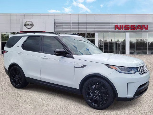 2025 White Land Rover Discovery S AWD SUV