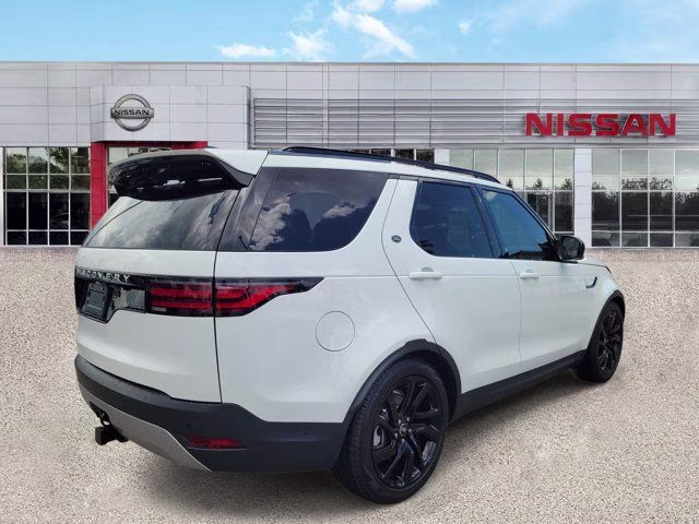 2025 White Land Rover Discovery S AWD SUV