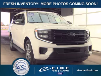 2025 White Metallic Ford Expedition Active 4X4 SUV