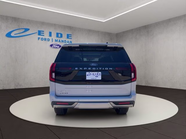 2025 Silver Metallic Ford Expedition Platinum 4X4 SUV