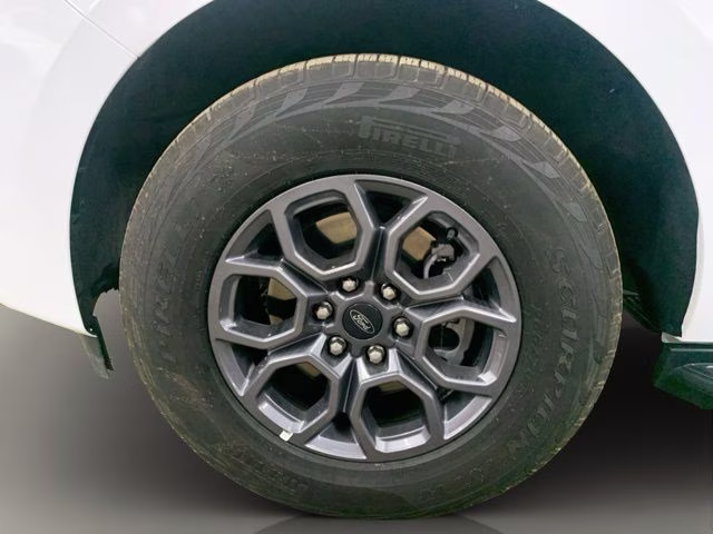 2025 Oxford White Ford Expedition Active 4X4 SUV