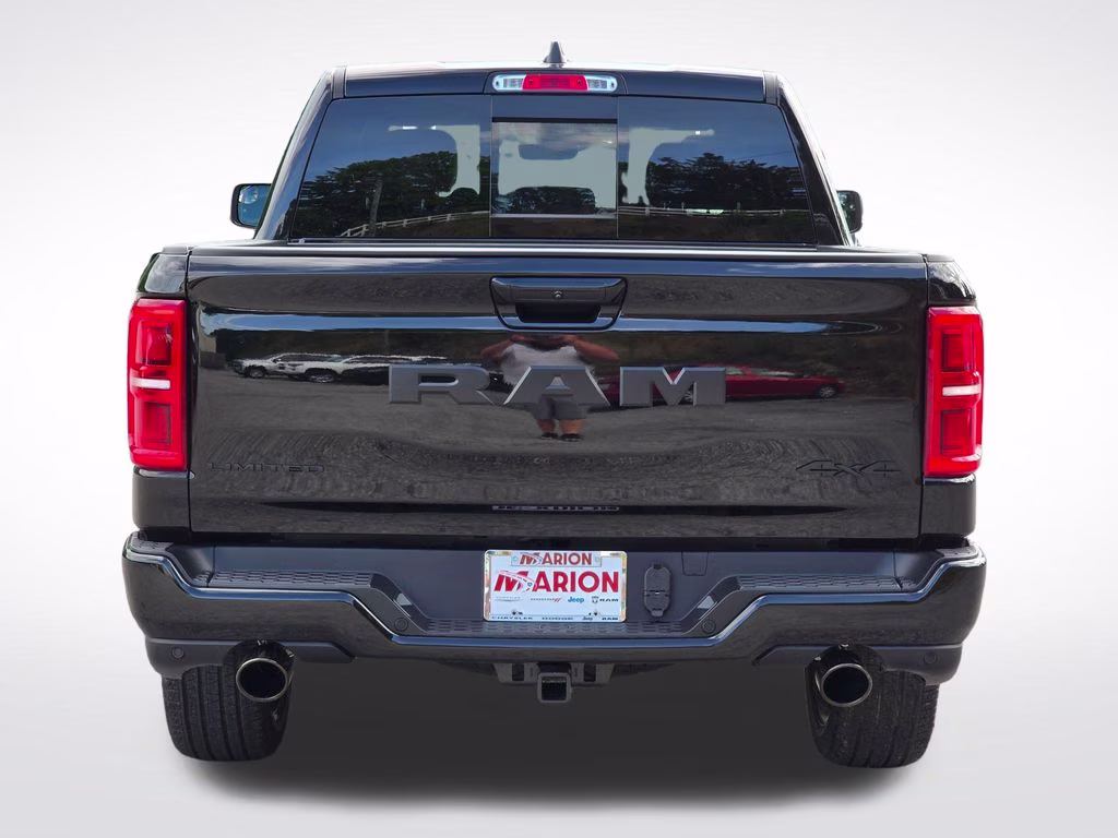 2026 Diamond Black Crystal Pearlcoat Ram 1500 Limited 4X4 Truck
