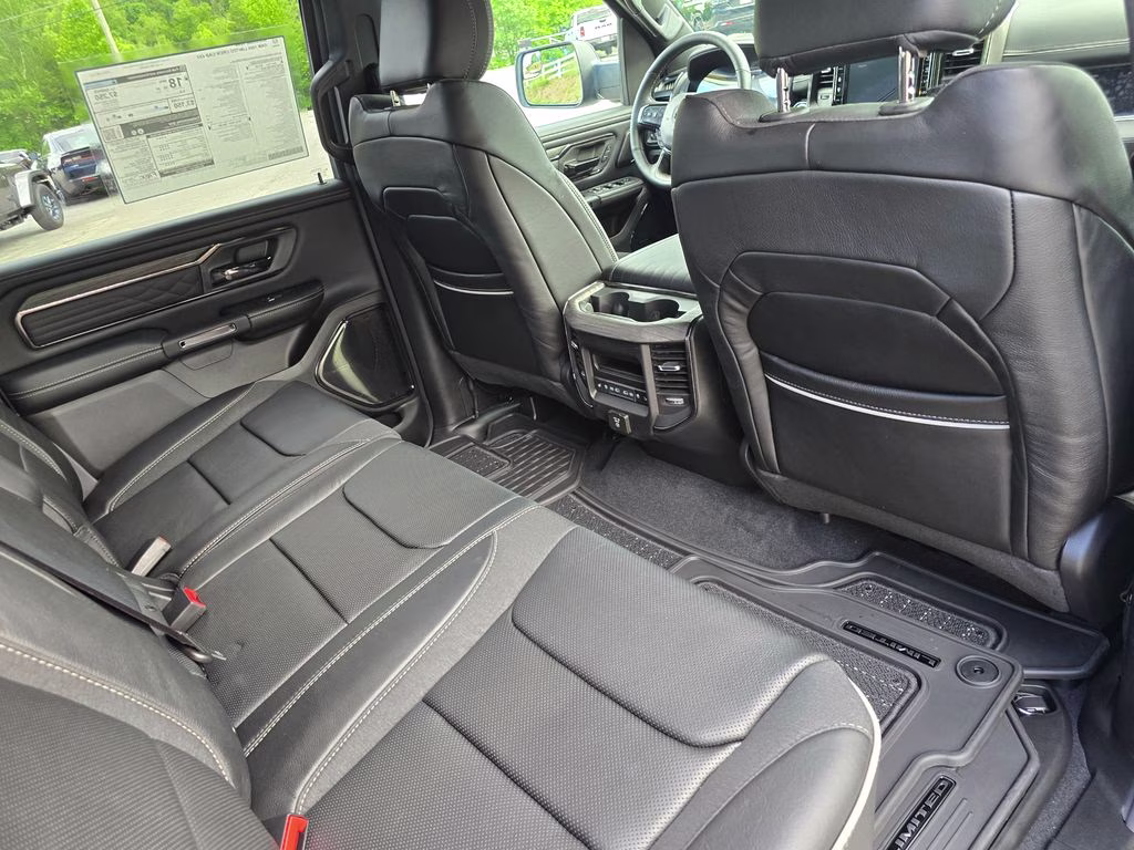 2026 Diamond Black Crystal Pearlcoat Ram 1500 Limited 4X4 Truck