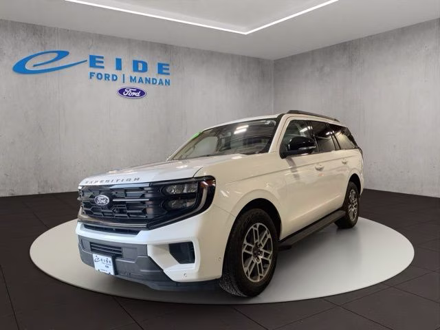 2025 White Metallic Ford Expedition Active 4X4 SUV
