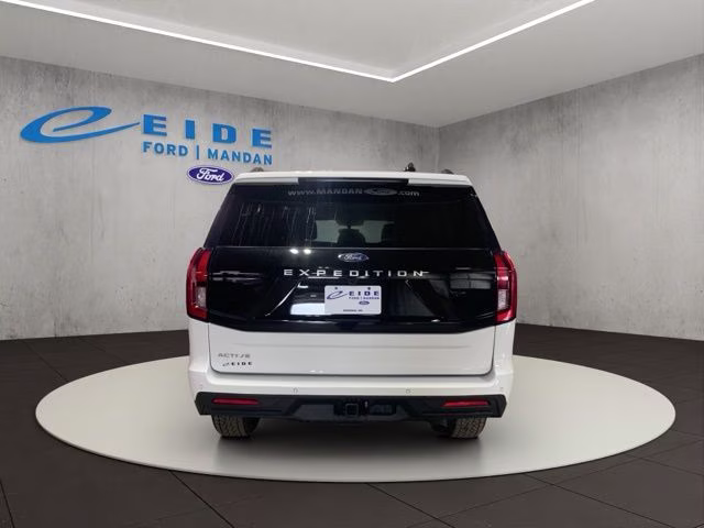 2025 Oxford White Ford Expedition Active 4X4 SUV