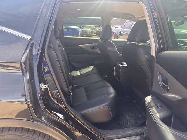 2018 Magnetic Black Metallic Nissan Murano SL AWD SUV