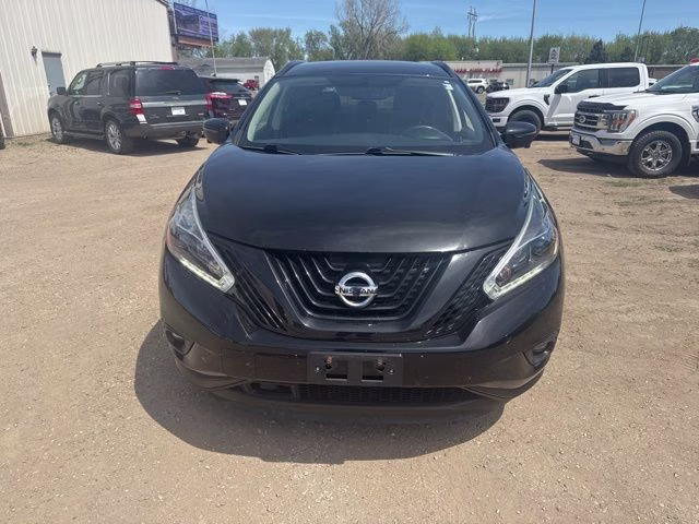 2018 Magnetic Black Metallic Nissan Murano SL AWD SUV
