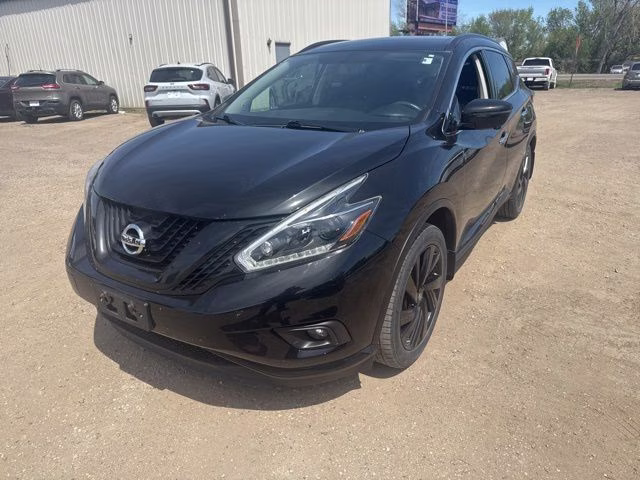 2018 Magnetic Black Metallic Nissan Murano SL AWD SUV