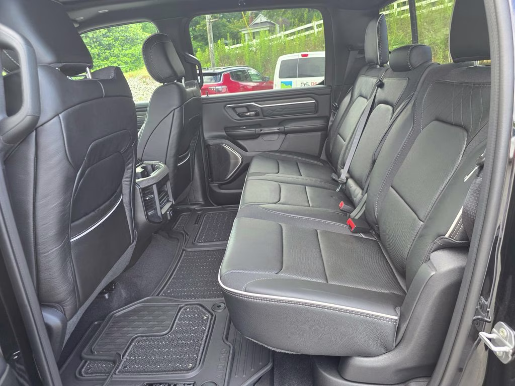 2026 Diamond Black Crystal Pearlcoat Ram 1500 Limited 4X4 Truck