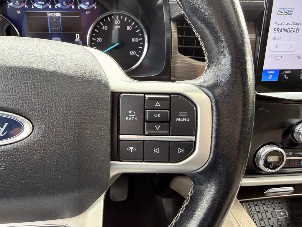 2022 Black Metallic Ford Expedition Limited 4X4 SUV