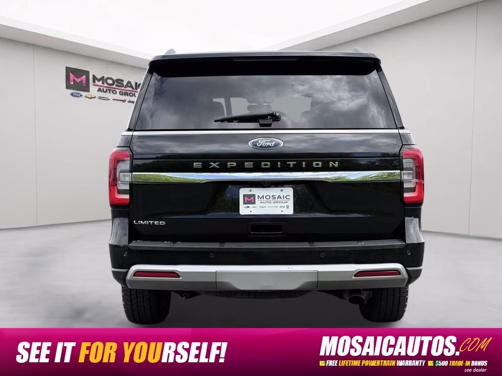 2022 Black Metallic Ford Expedition Limited 4X4 SUV