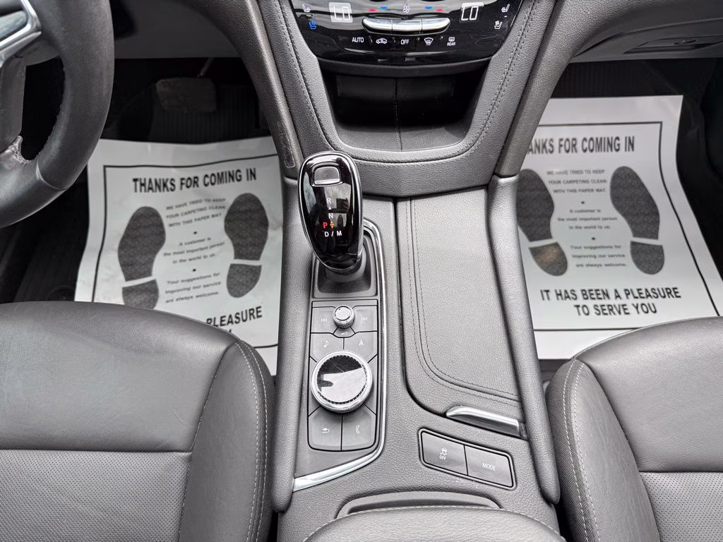 2021 Stellar Black Metallic Cadillac XT5 Premium Luxury AWD SUV