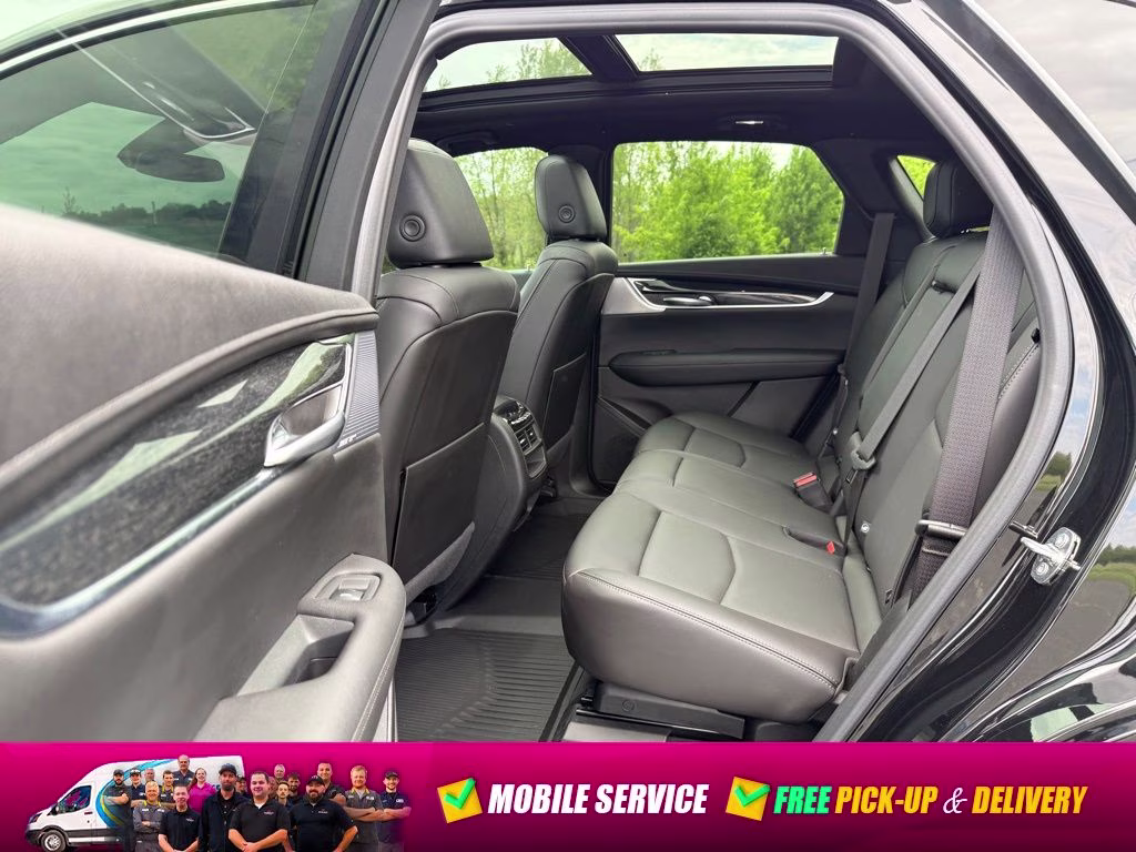 2021 Stellar Black Metallic Cadillac XT5 Premium Luxury AWD SUV