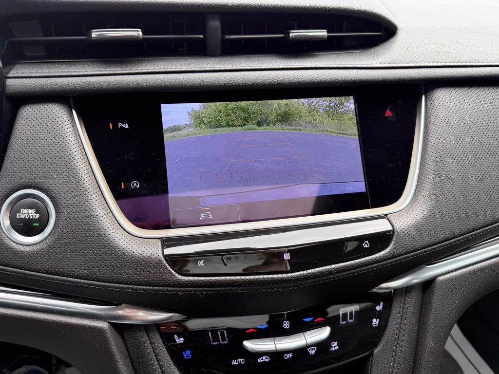2021 Stellar Black Metallic Cadillac XT5 Premium Luxury AWD SUV