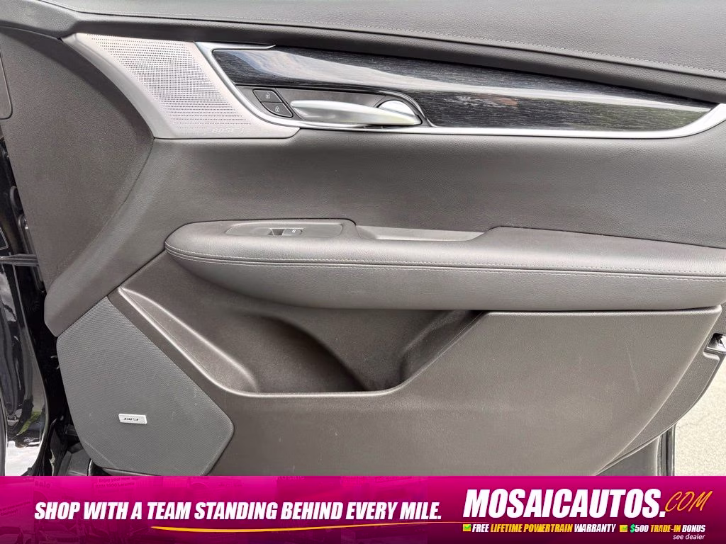 2021 Stellar Black Metallic Cadillac XT5 Premium Luxury AWD SUV