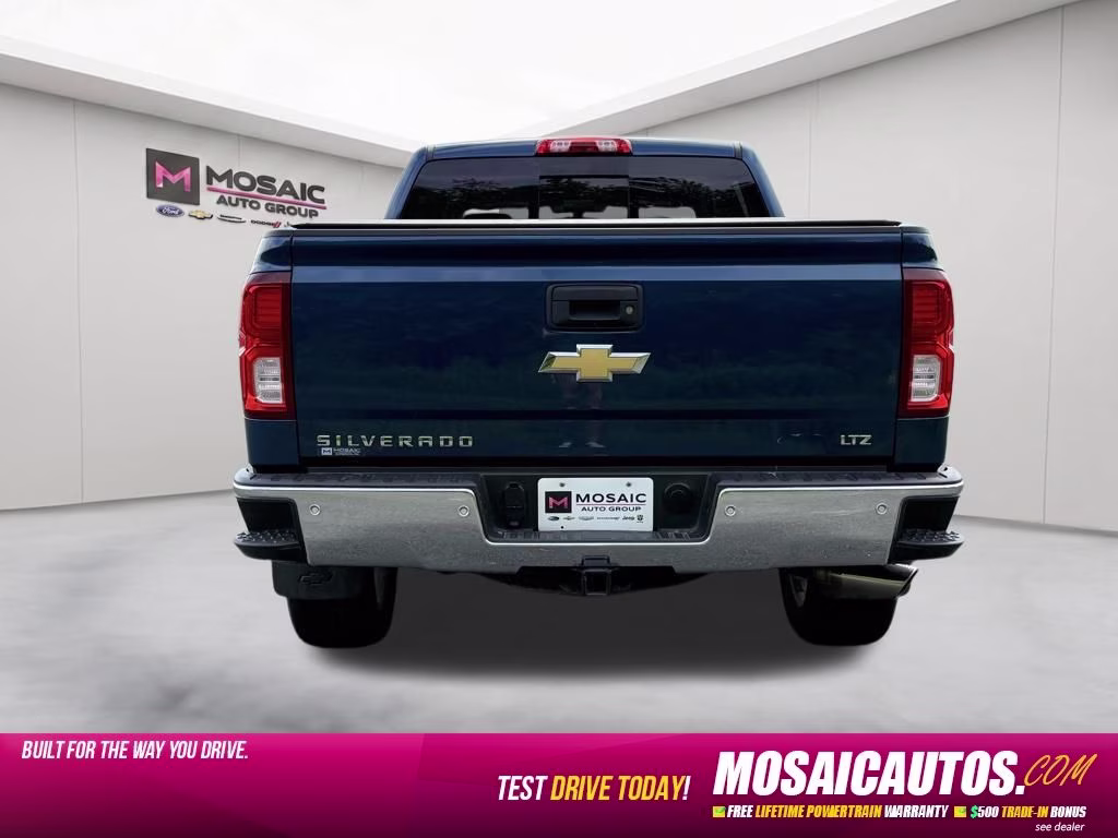 2017 Deep Ocean Blue Metallic Chevrolet Silverado 1500 LTZ 4X4 Truck