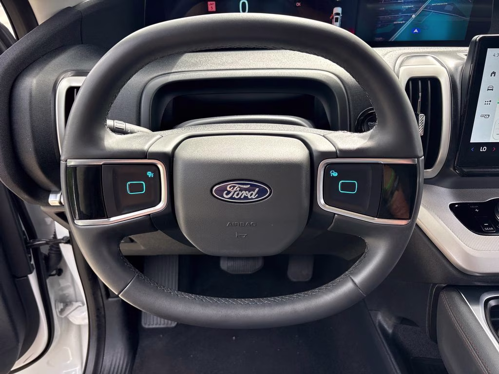 2025 Oxford White Ford Expedition Max Active RWD SUV