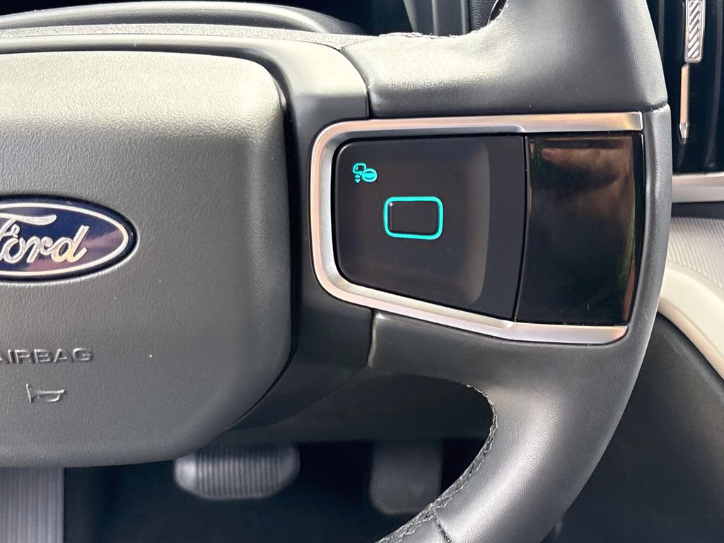 2025 Oxford White Ford Expedition Max Active RWD SUV