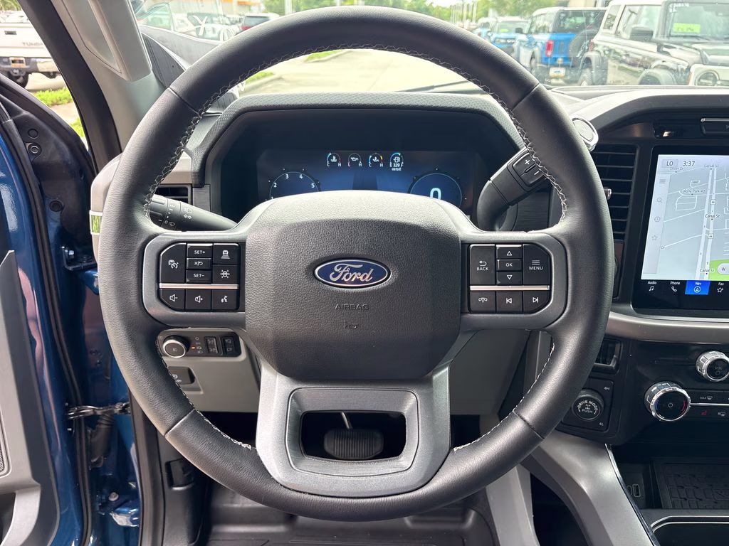 2025 Atlas Blue Metallic Ford F-150 XLT 4X4 Truck
