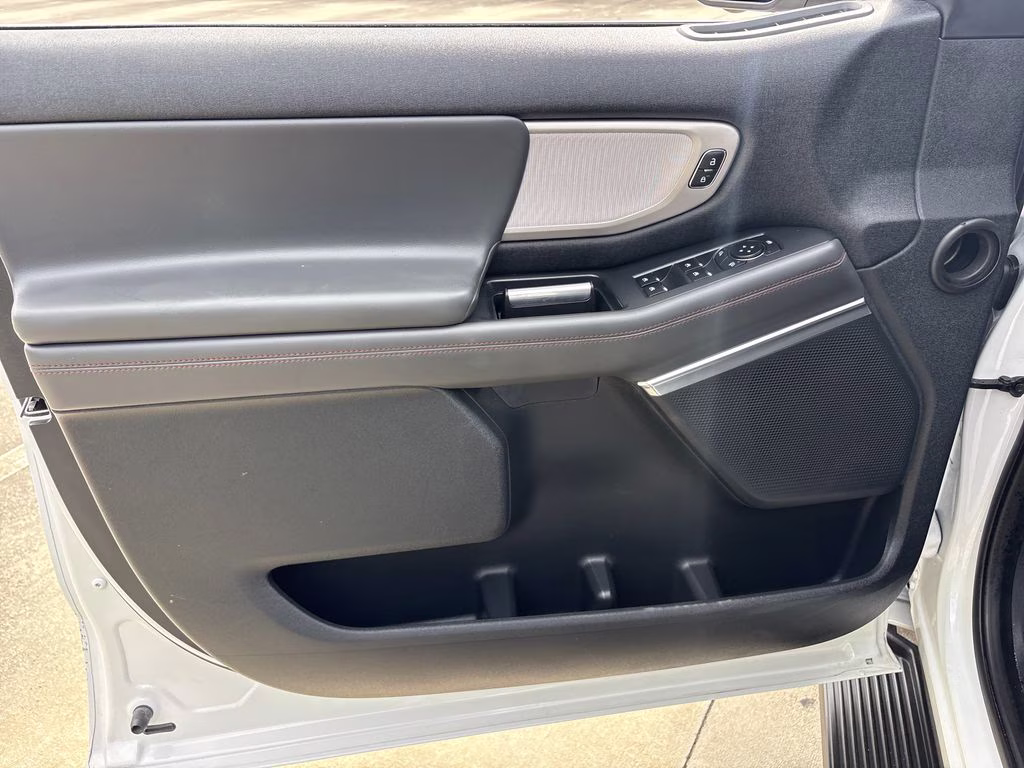2025 Oxford White Ford Expedition Max Active RWD SUV