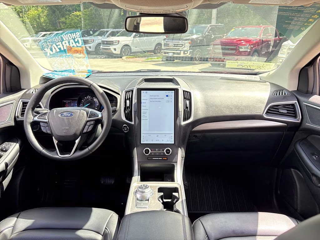 2024 Burgundy Velvet Metallic Tinted Clearcoat Ford Edge SEL AWD SUV