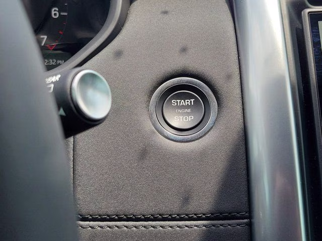 2025 Land Rover Discovery S - Photo 30