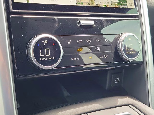 2025 Land Rover Discovery S - Photo 32
