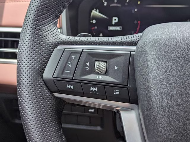 2026 Moonstone Mitsubishi Outlander SEL FWD SUV