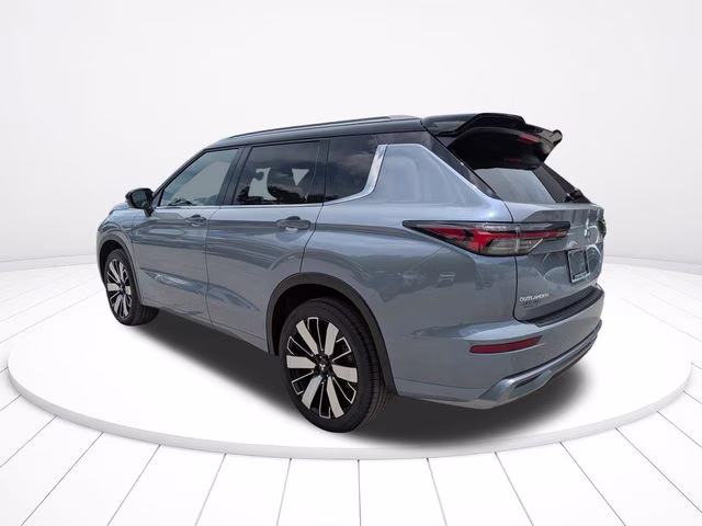 2026 Moonstone Mitsubishi Outlander SEL FWD SUV