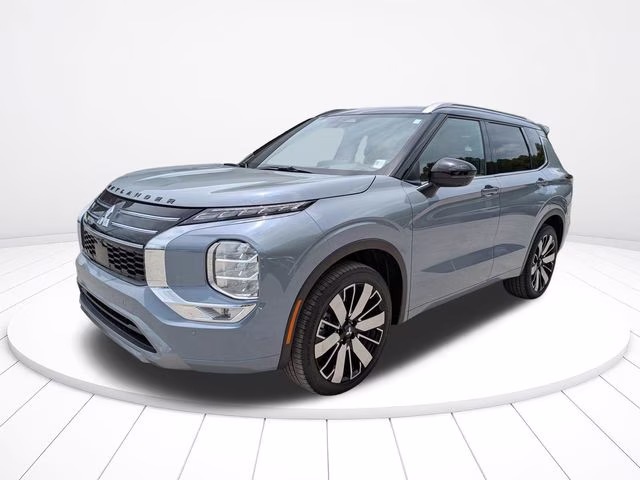 2026 Moonstone Mitsubishi Outlander SEL FWD SUV