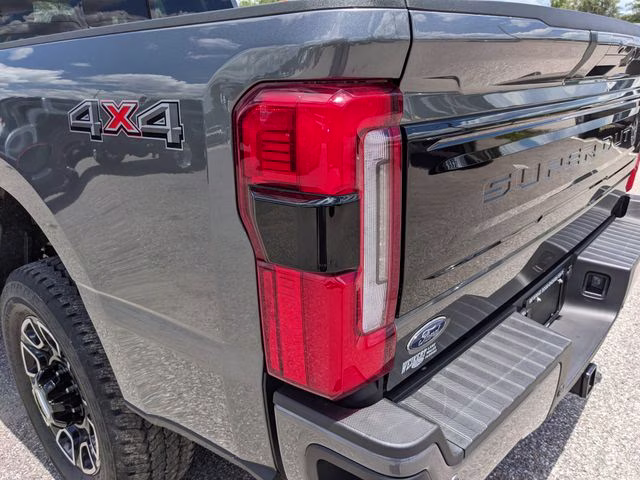 2026 Carbonized Gray Metallic Ford Super Duty F-250 SRW Platinum 4X4 Truck