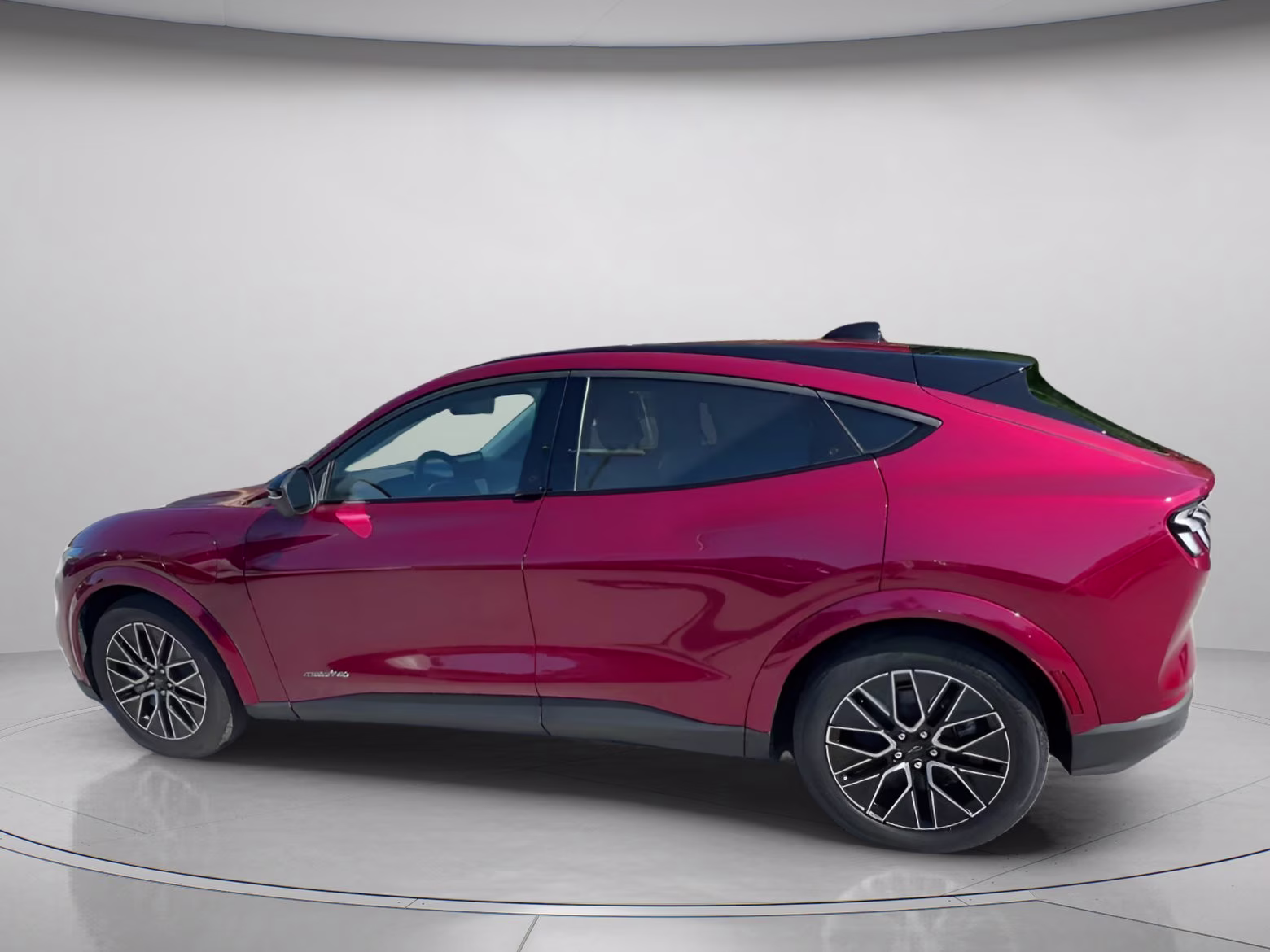 2025 Molten Magenta Metallic Tinted Clearcoat Ford Mustang Mach-E Premium AWD SUV